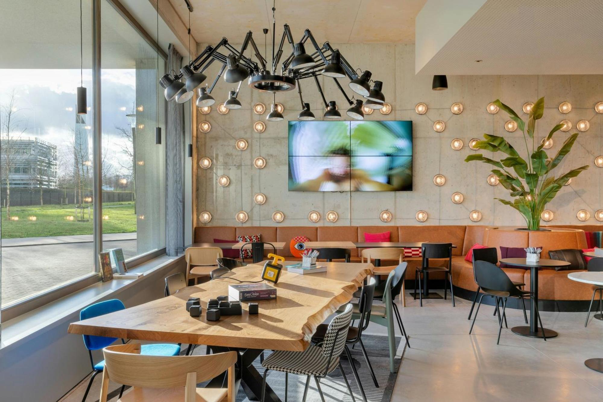Hotel Moxy Antverpy Exteriér fotografie