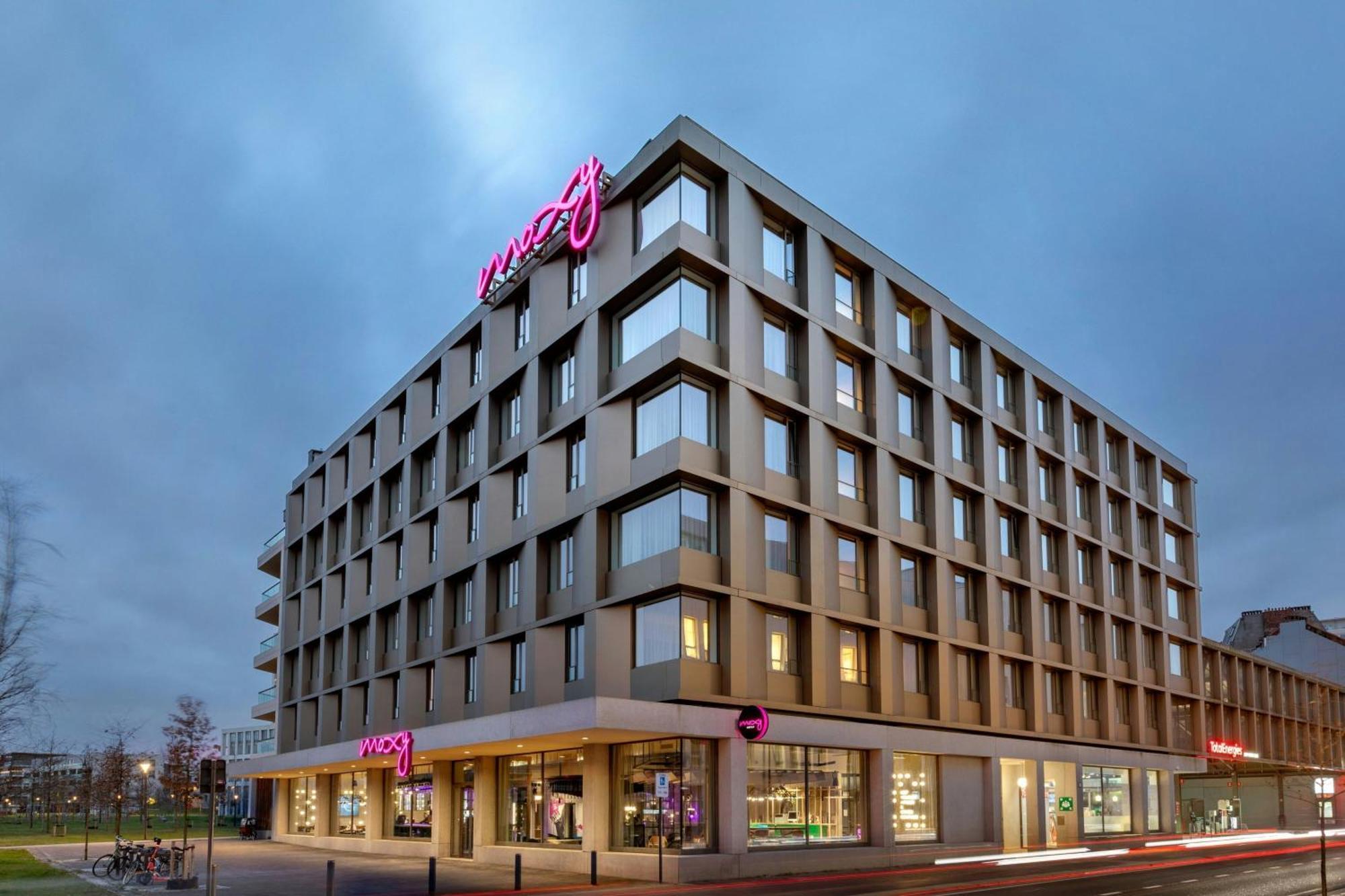 Hotel Moxy Antverpy Exteriér fotografie